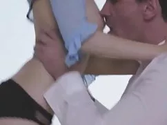 スキニーエンジェリーやファンデーションを ...