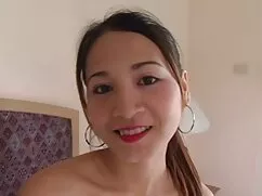 マンディンはハゲ、黒人女性です。 女子  ...
