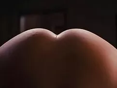 女性に簡単に奴隷になる成熟したレズビアン ...
